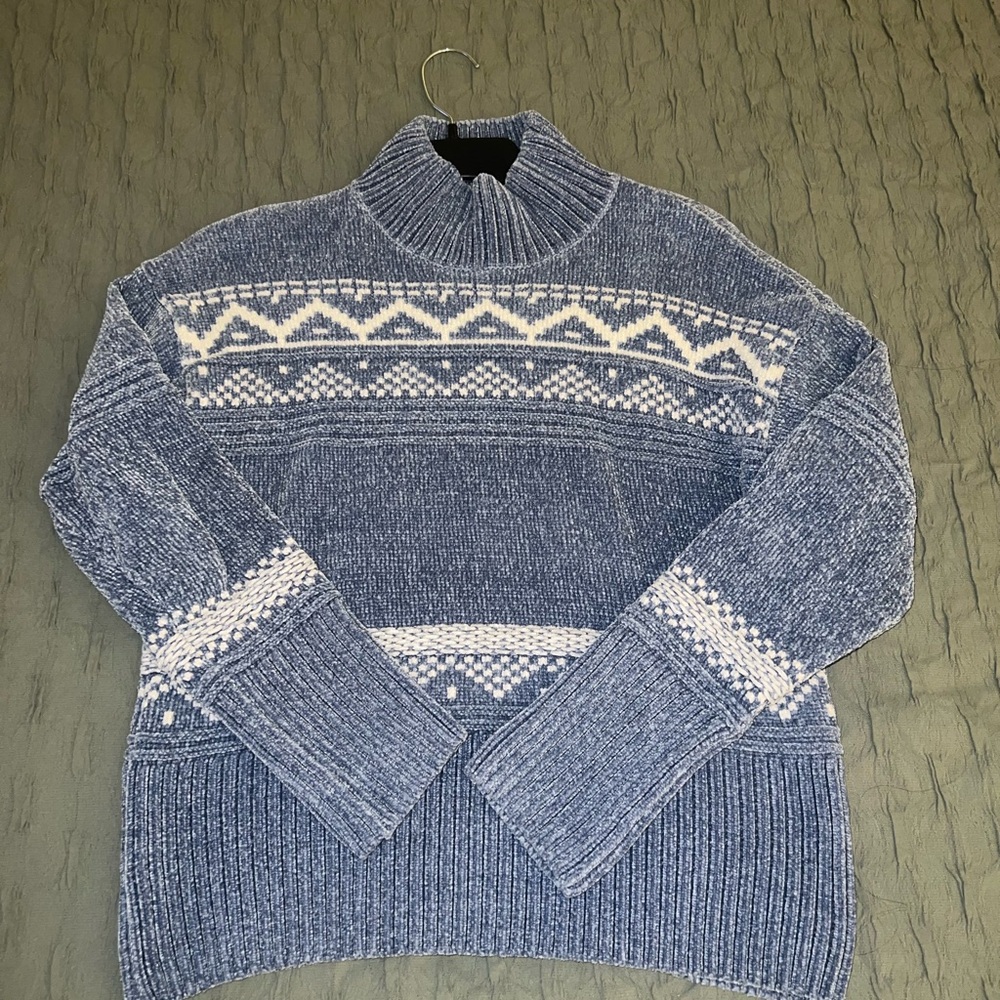 Christian Siriano Blue and White Turtleneck Sweater